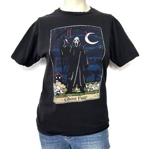 Ghost face graphic tee